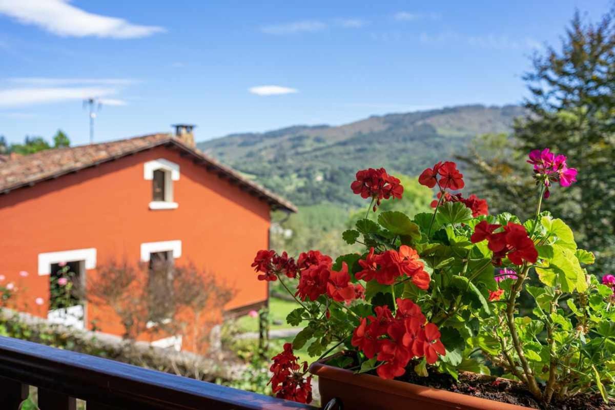 Casa Rural Soleada Para Una Escapada Tranquila Ceceda de Abajo Exterior photo